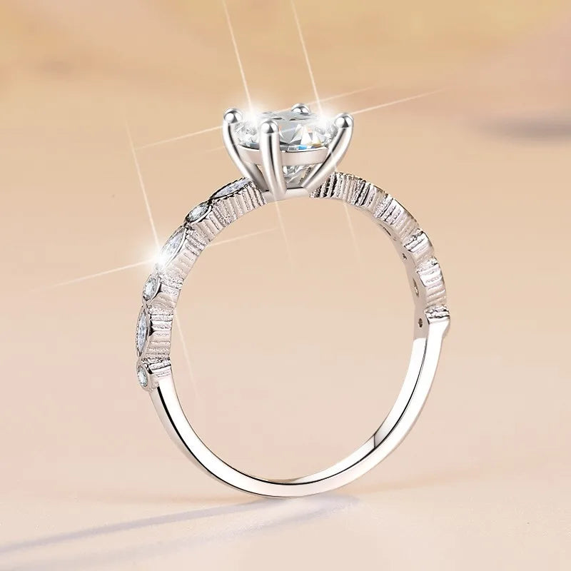 Women S925 Sterling Silver Moissanite Ring D Color Round 1CT Brilliant Diamond Finger Band Wedding Birthday Gift Fashion Jewelry